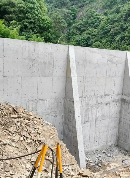滨州沾化县重力式挡土墙